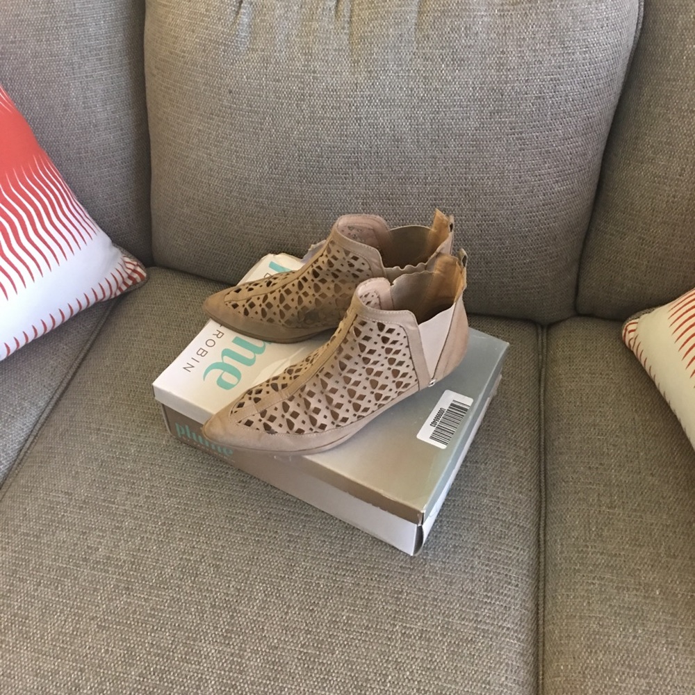 Tan booties